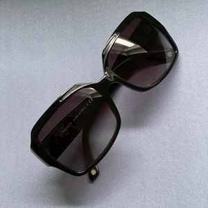 Versace Sunglasses / Frame Color: Black / Lens Color: Gray. VE4202 GB1/8G